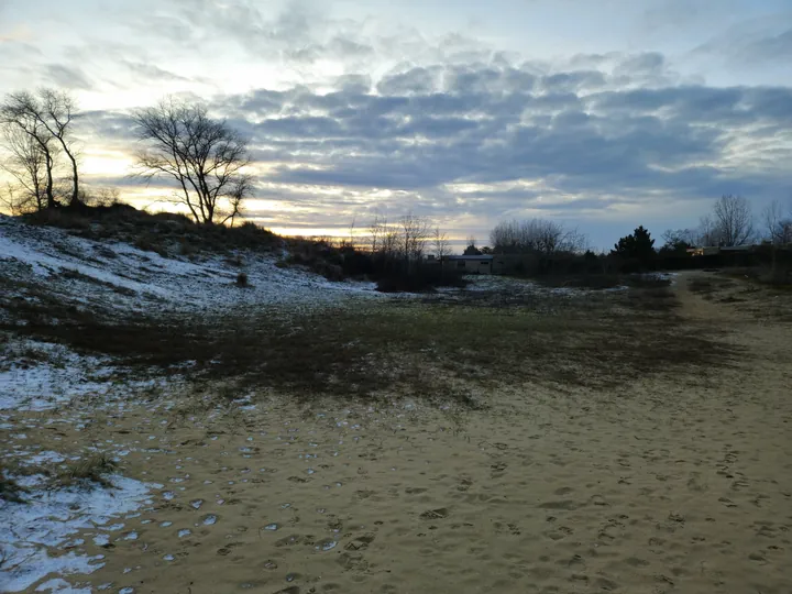 Oostnieuwkerke duinen wandeling in de koude (België)